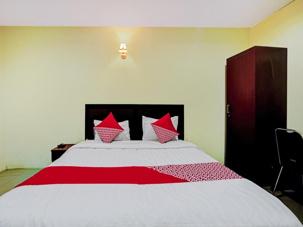 Oyo 90331 Hotel Toba Shanda Parapat Zewnętrze zdjęcie