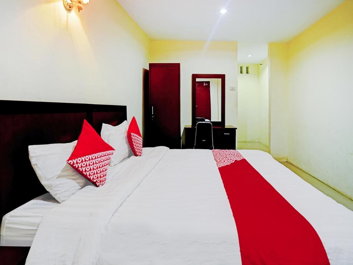 Oyo 90331 Hotel Toba Shanda Parapat Zewnętrze zdjęcie
