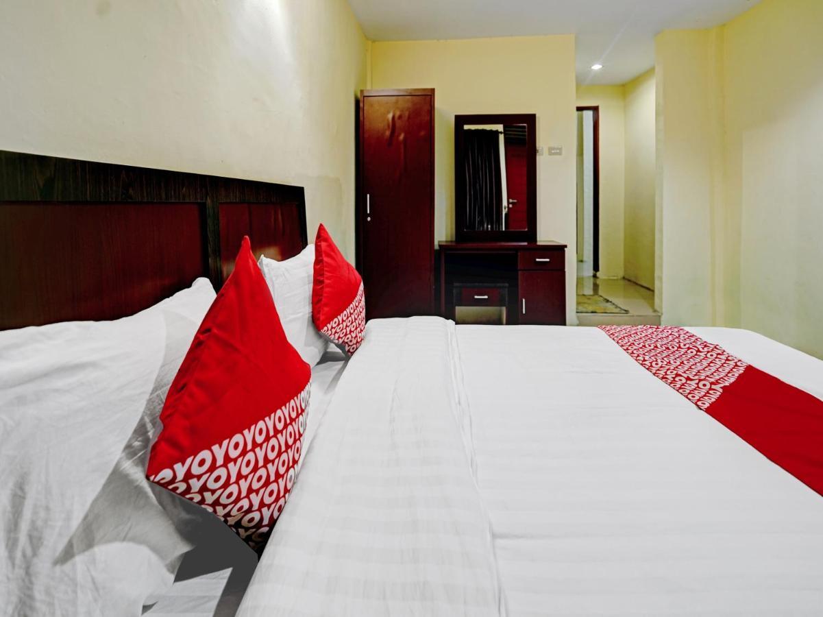 Oyo 90331 Hotel Toba Shanda Parapat Zewnętrze zdjęcie